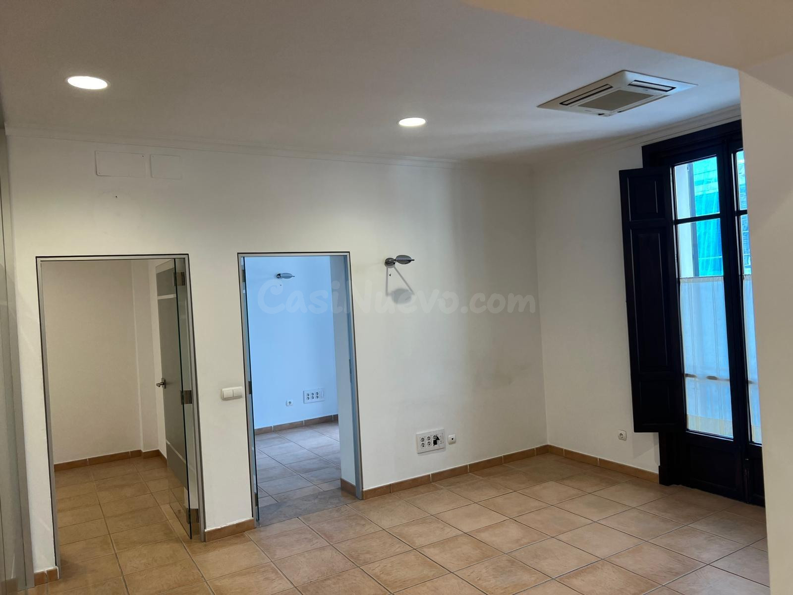 Oficina 130m² en alquiler - Sindicat - foto 2