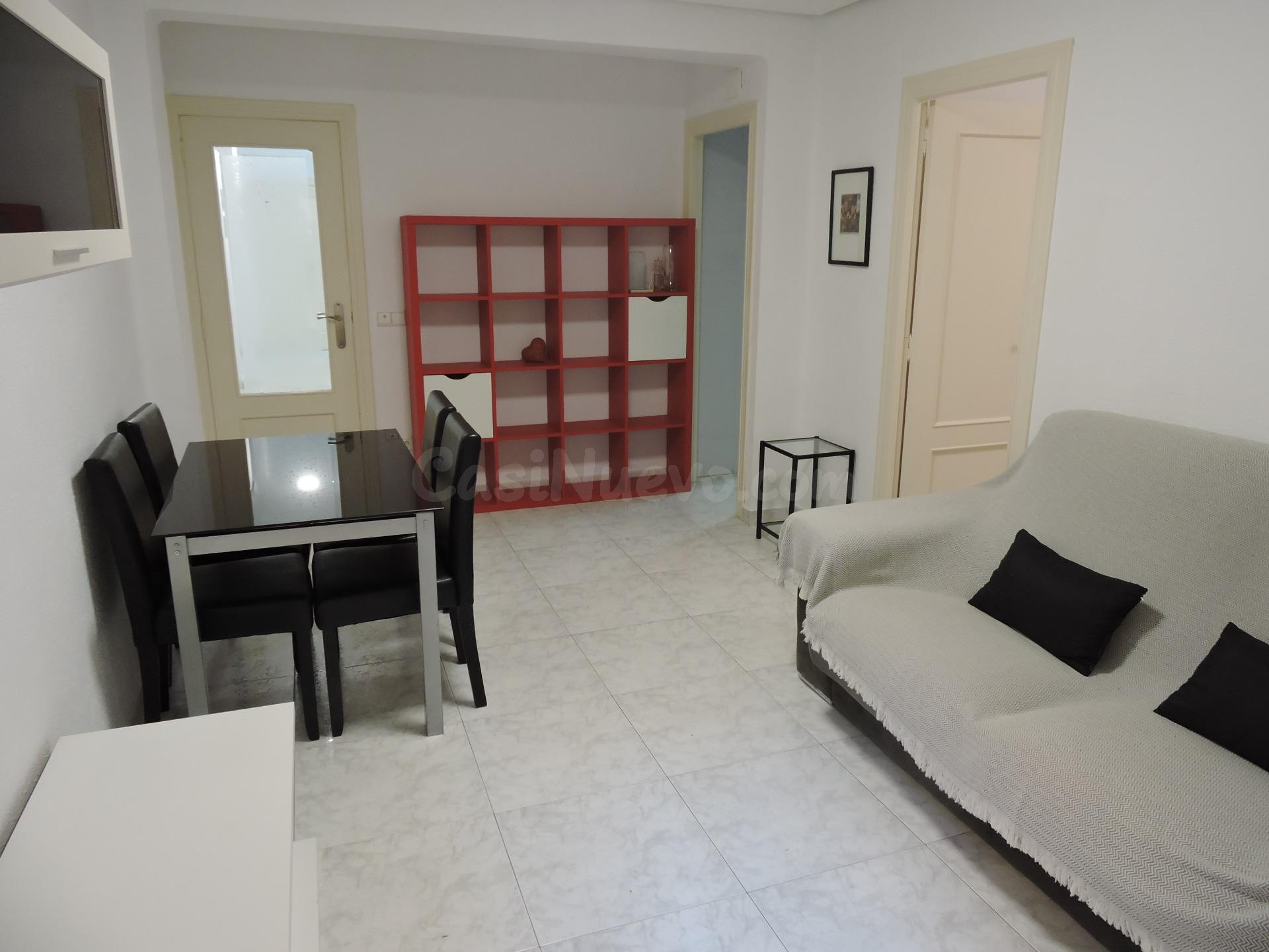 Piso de alquiler de 3 habitaciones con balcón en Ciutat Vell - foto 2