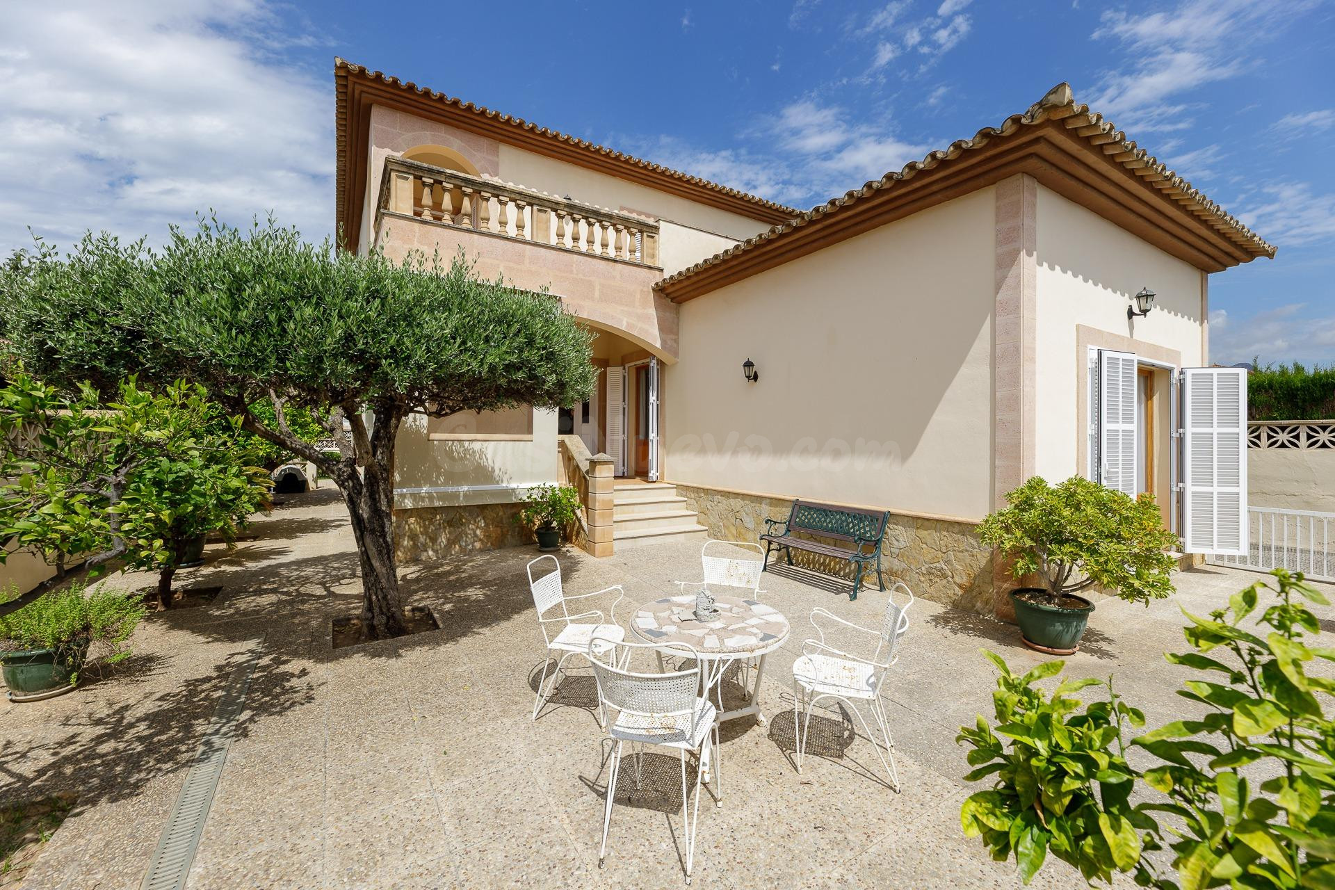 PALMANYOLA CHALET UNIFAMILIAR CON PISCINA - foto 2
