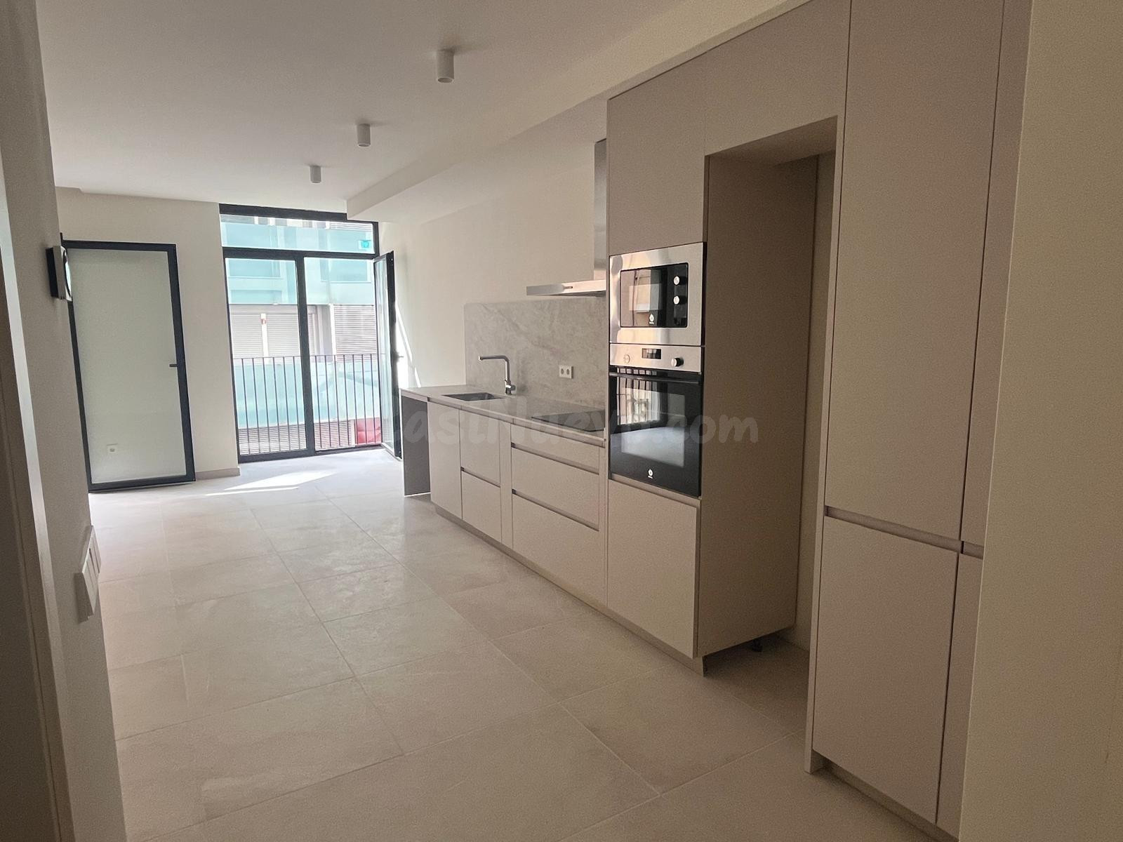 Apartamento disponible en zona Avenidas - foto 2