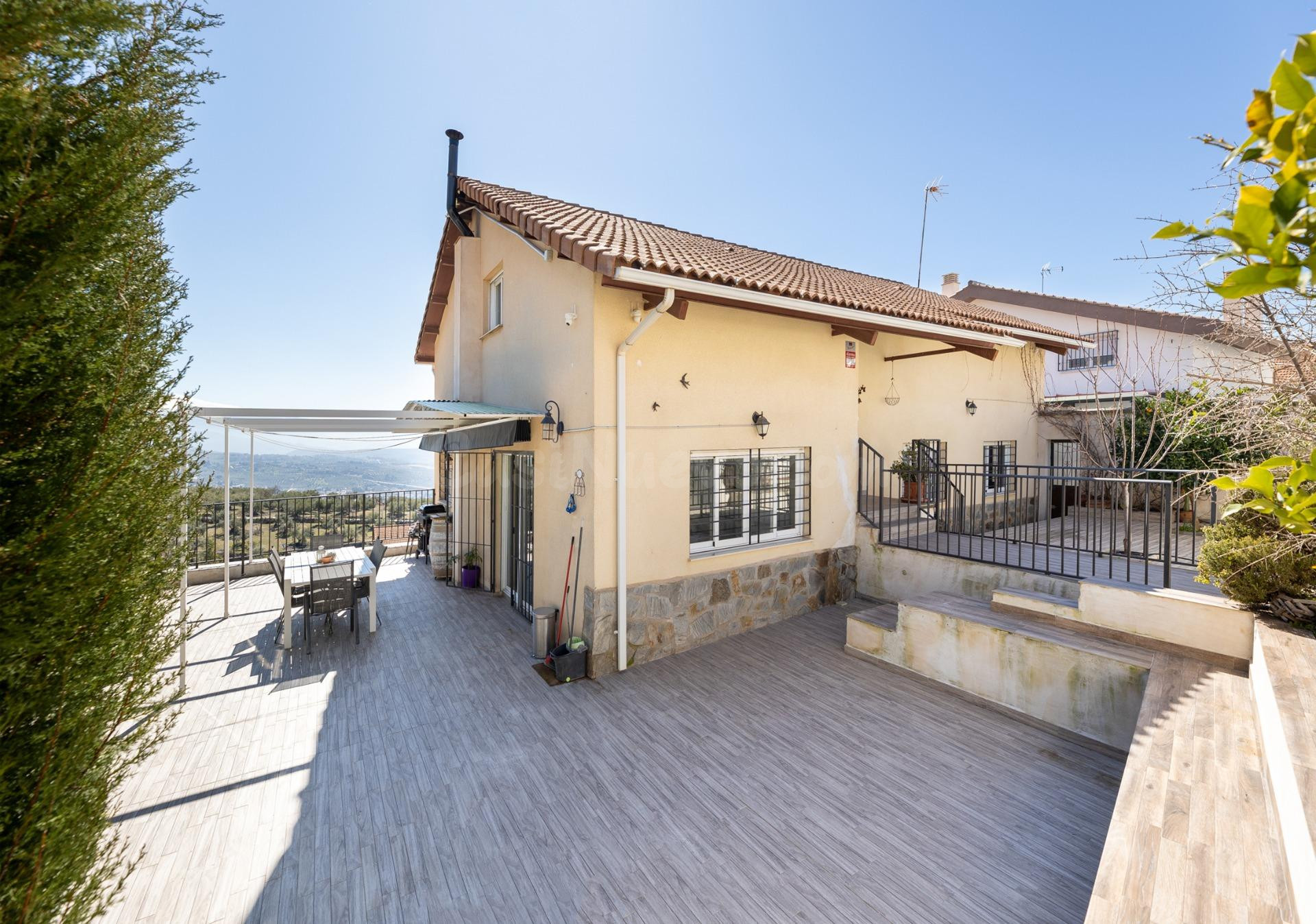 Bonita Casa en Nivar - foto 4