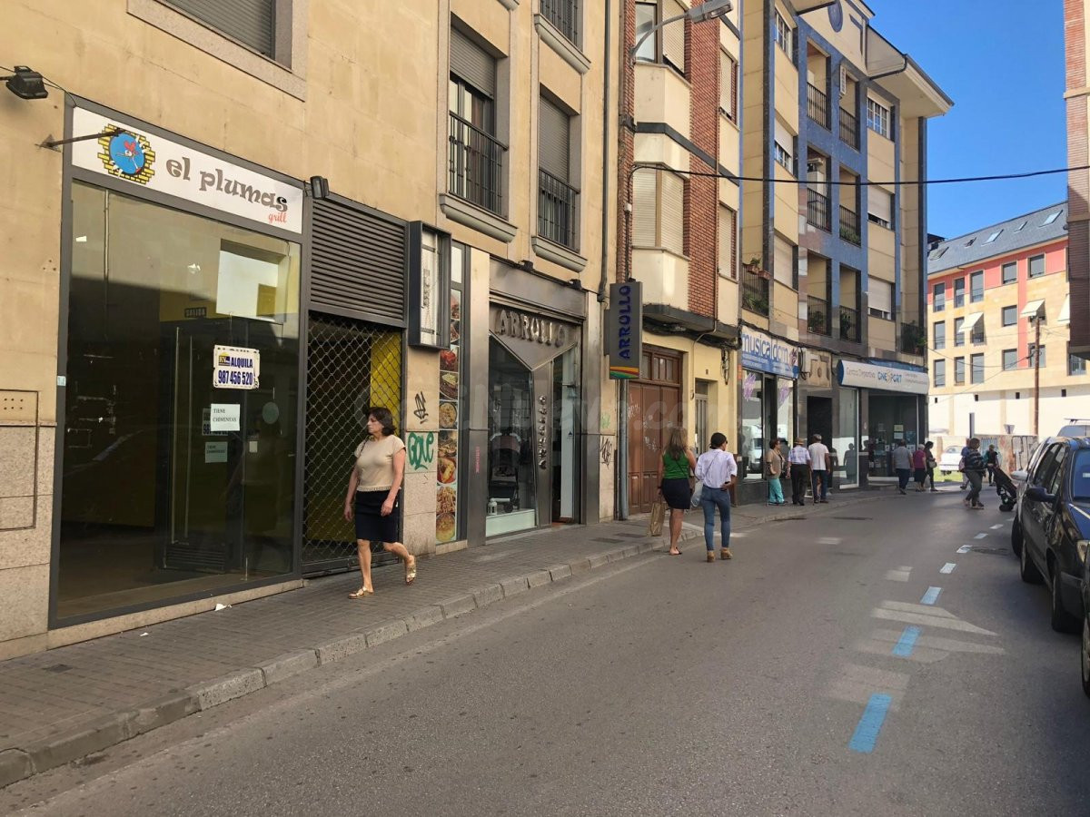 Local comercial 73m² en alquiler - Centro