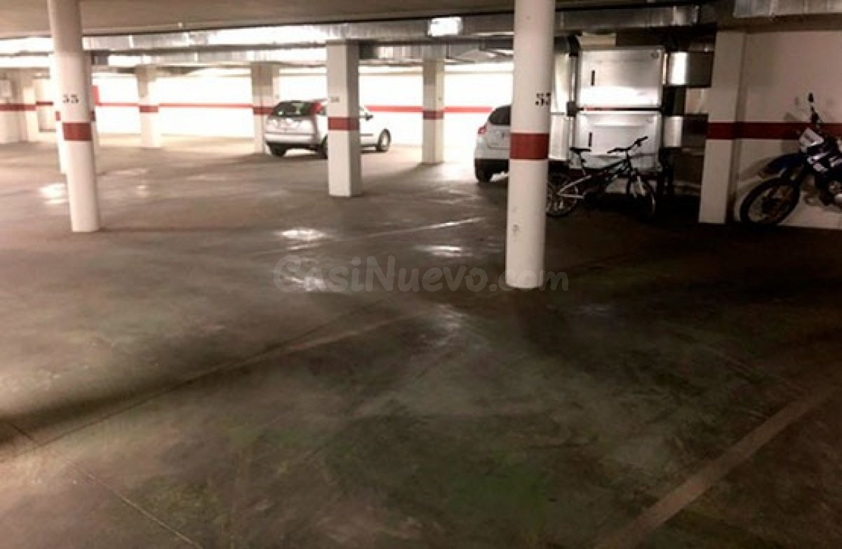 ALQUILER PLAZA DE PARKING EN FLORES DEL SIL - foto 4