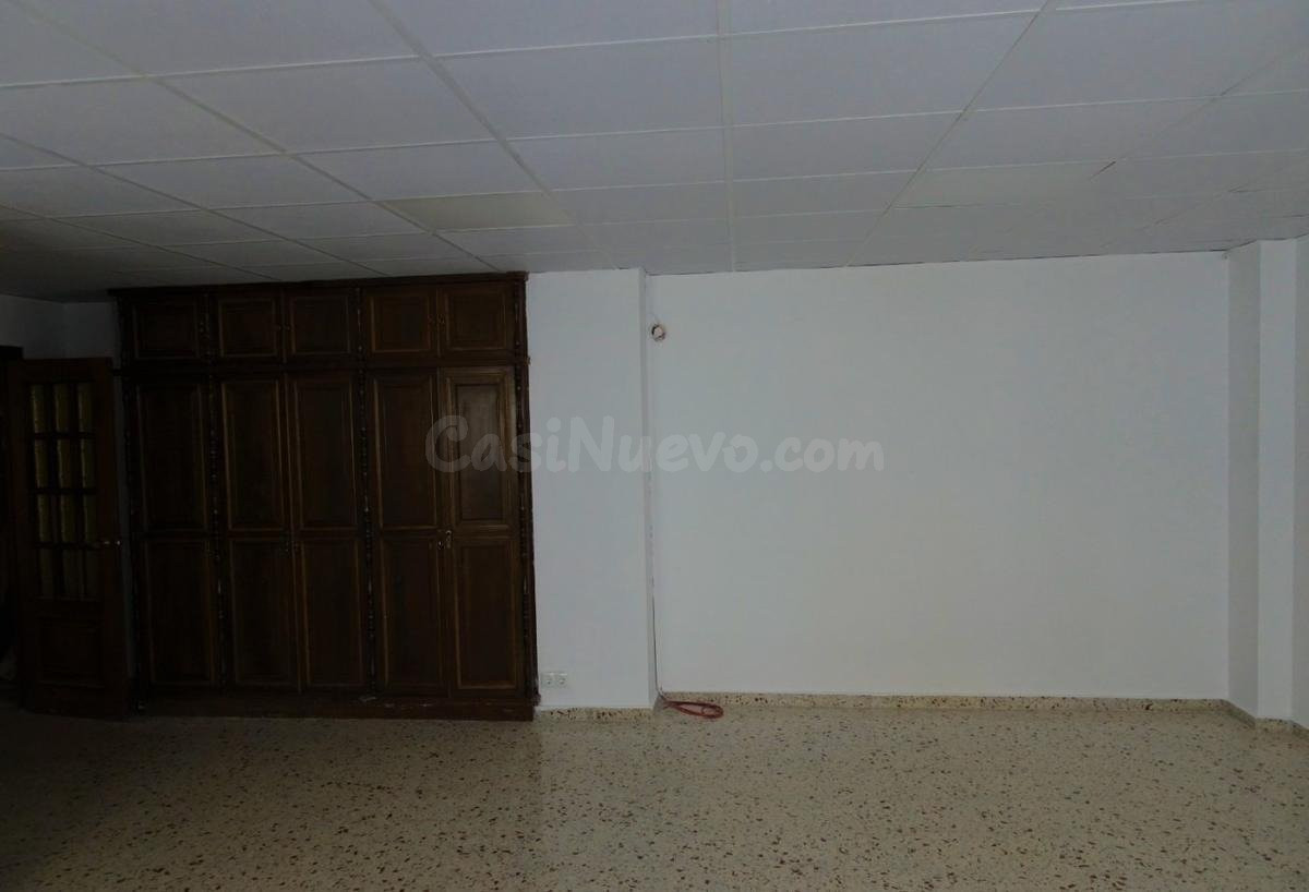 ALQUILER DE OFINCINA EN ZONA ALTA - foto 4