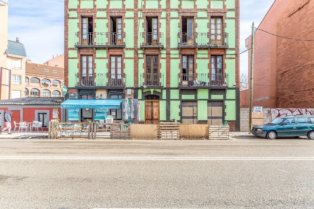 LOCAL COMERCIAL EN CALLE DOCTOR FLEMING- LEON - foto 2