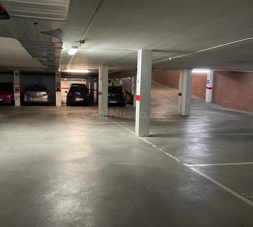 PLAZA DE PARKING EN LA ROSALEDA - foto 2