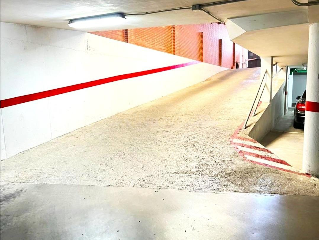 PLAZA DE PARKING EN LA ROSALEDA - foto 4