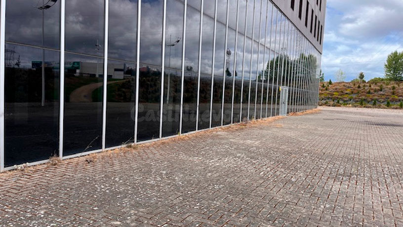 Oficina 1501m² en venta - Cuatrovientos - foto 2
