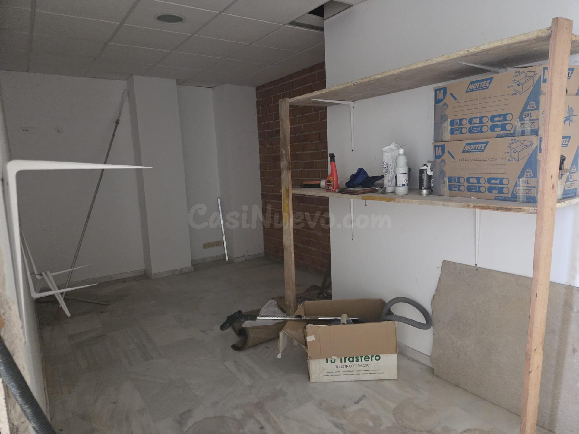 LOCAL COMERCIAL CON LICENCIA DE CAMBIO DE USO A VIVIENDA EN  - foto 2