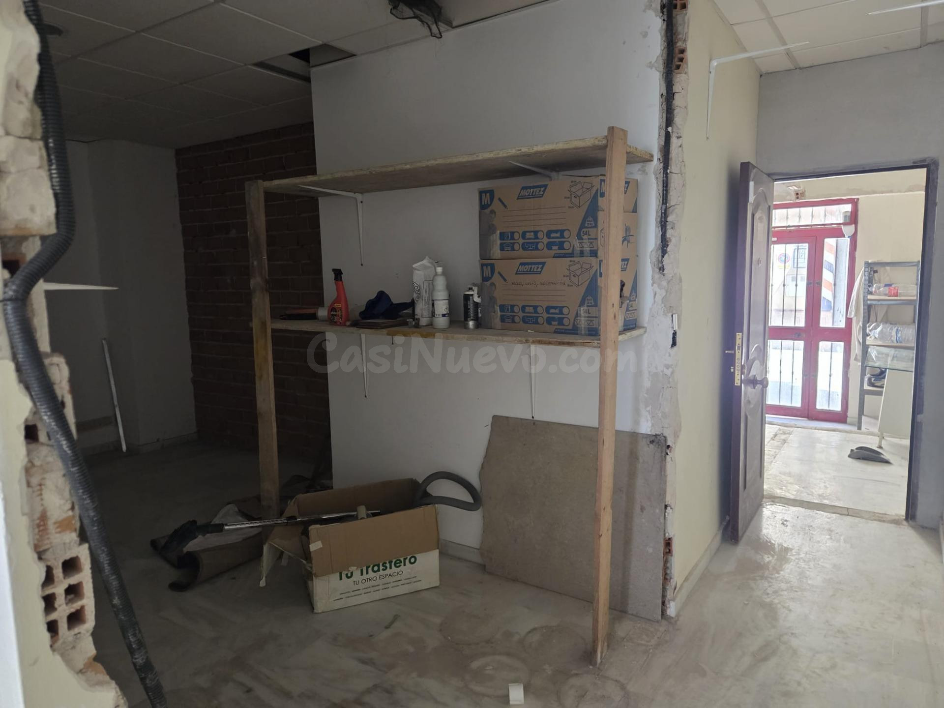 LOCAL COMERCIAL CON LICENCIA DE CAMBIO DE USO A VIVIENDA EN  - foto 4