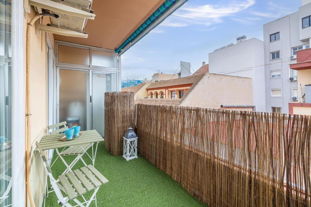 ¡IMPRESIONANTE PISO DE 140 m2 EN PLENO CENTRO DE FUENGIROLA! - foto 3