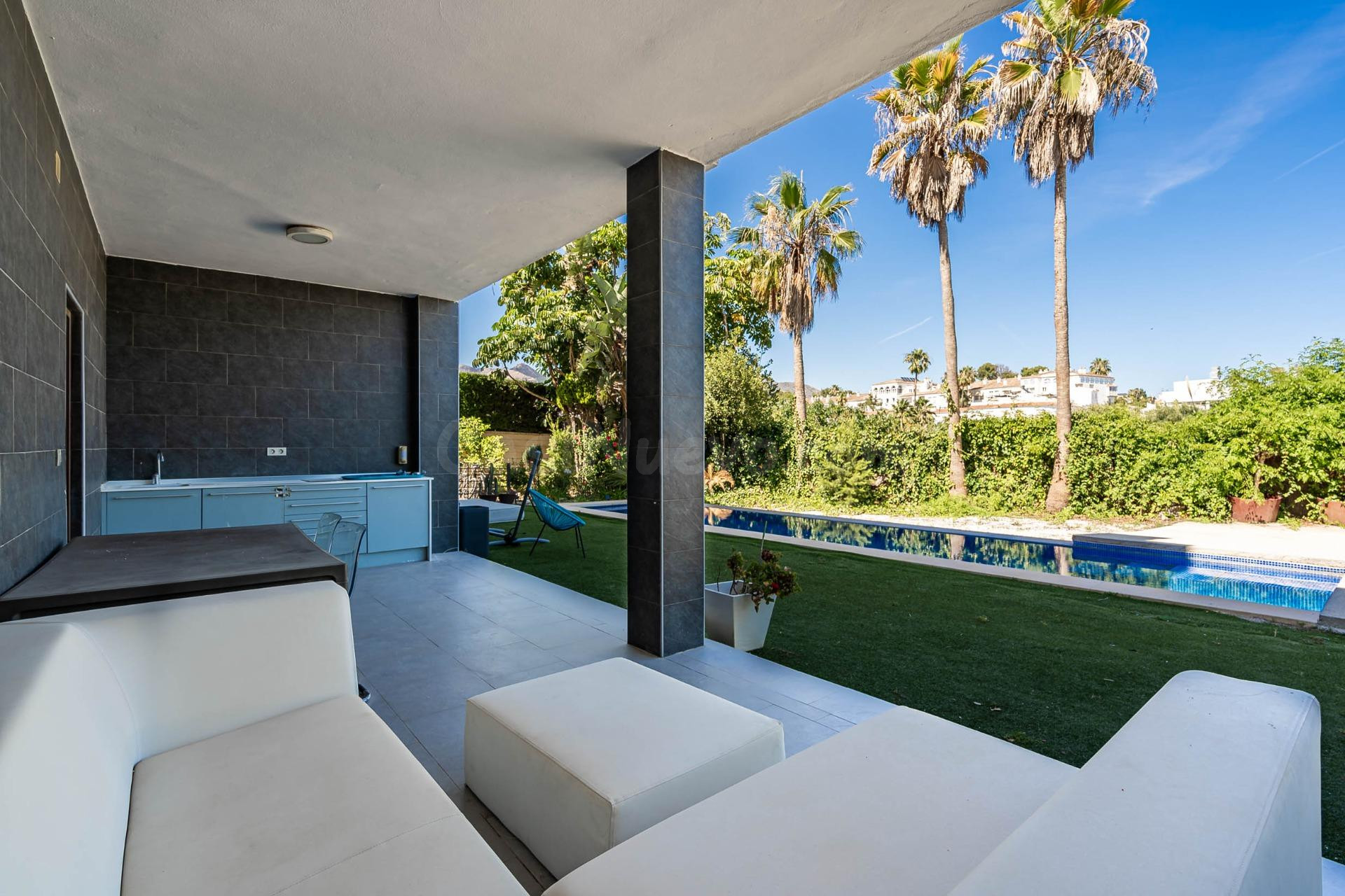 IMPRESIONANTE VILLA EN EL LAGAREJO. - foto 4