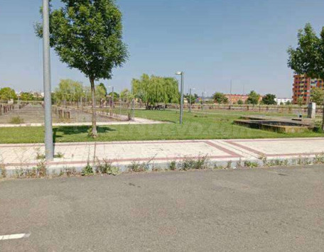 Terreno industrial 25375m² en venta - La Vega-Oteruelo - foto 3