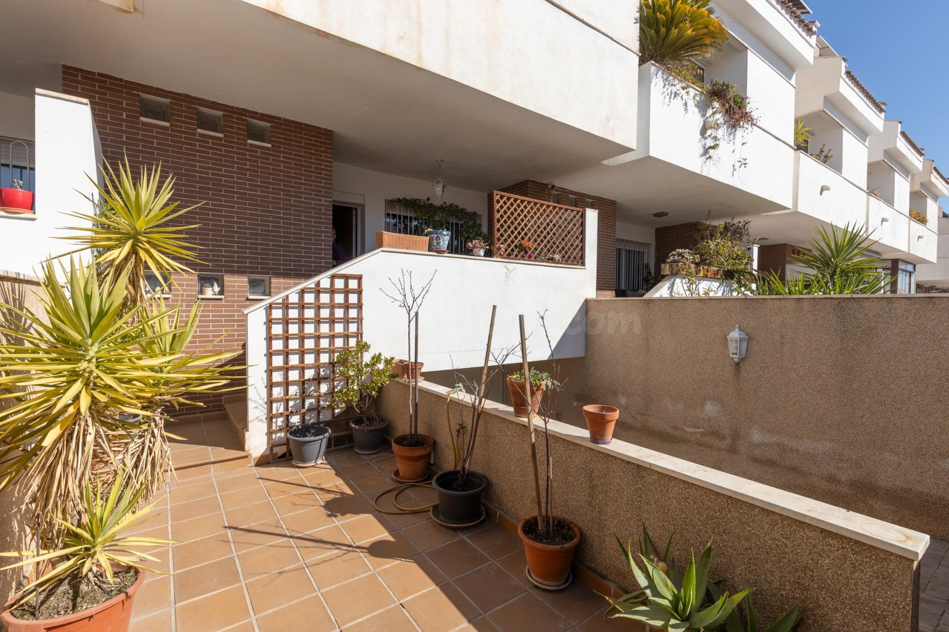 Casa Unifamiliar en Churriana de la Vega - foto 2