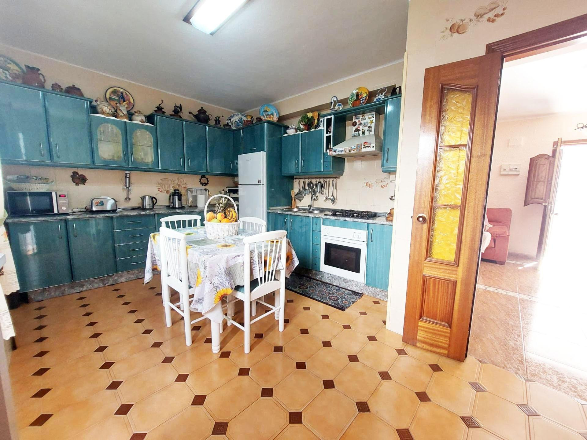 Casa mata 5 dormitorios lista para entrar a vivir en el cent - foto 4