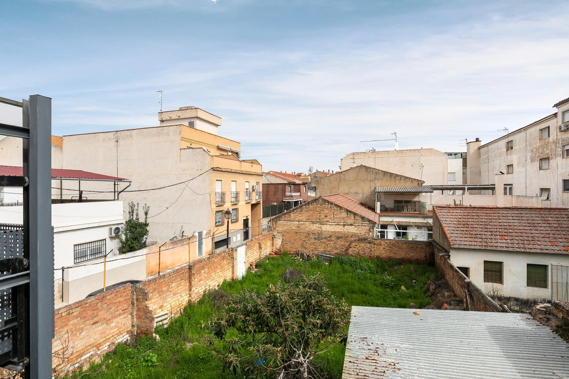 SOLAR EN ARMILLA PARA EDIFICIO DE VIVIENNDAS - foto 4