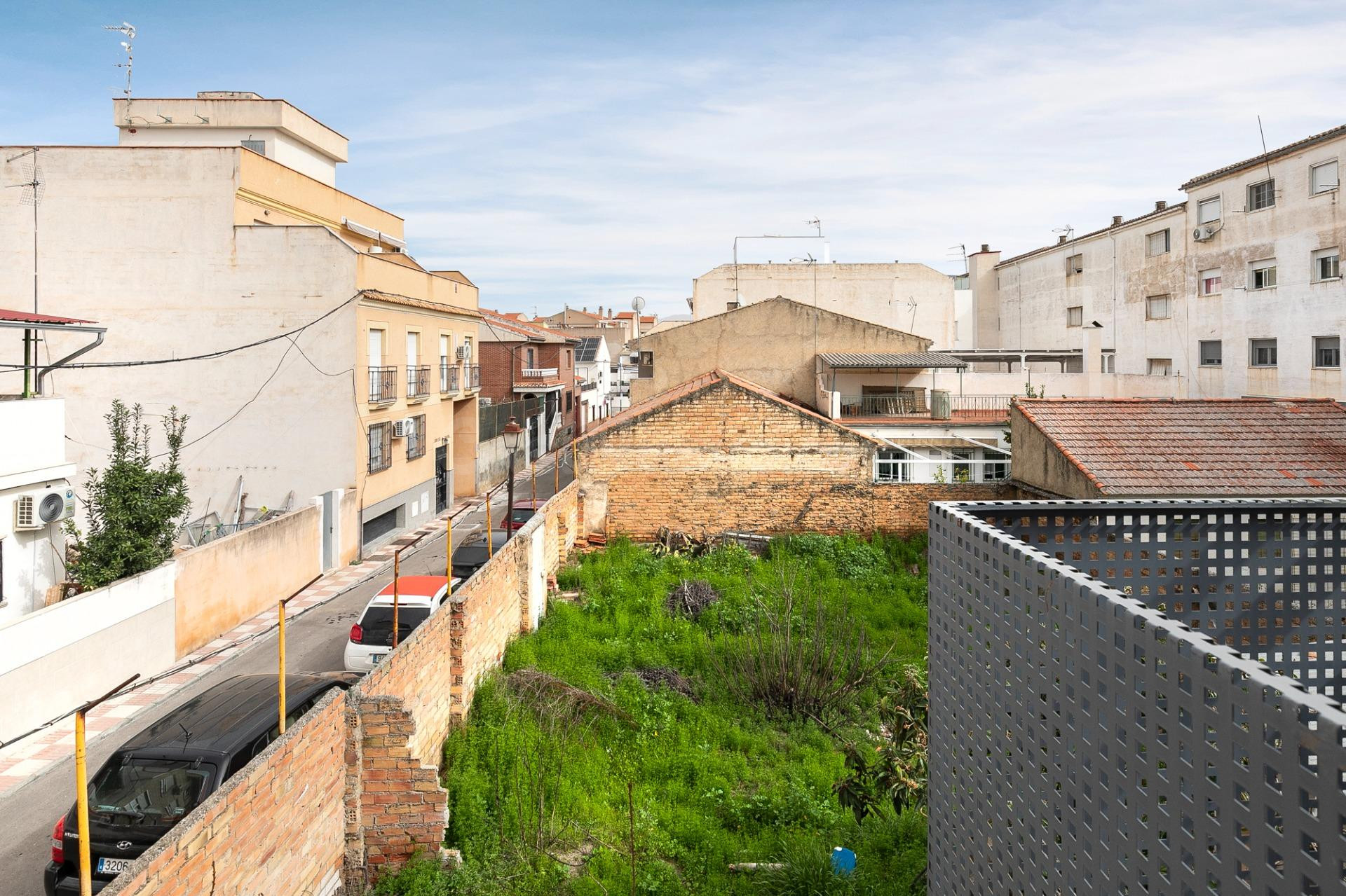 SOLAR EN ARMILLA PARA EDIFICIO DE VIVIENNDAS - foto 5