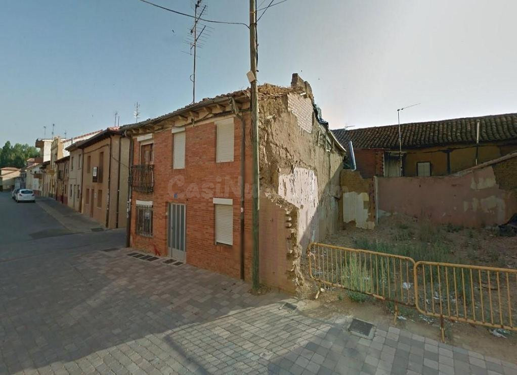 TERRENO URBANO EN MANSILLA DE LAS MULAS