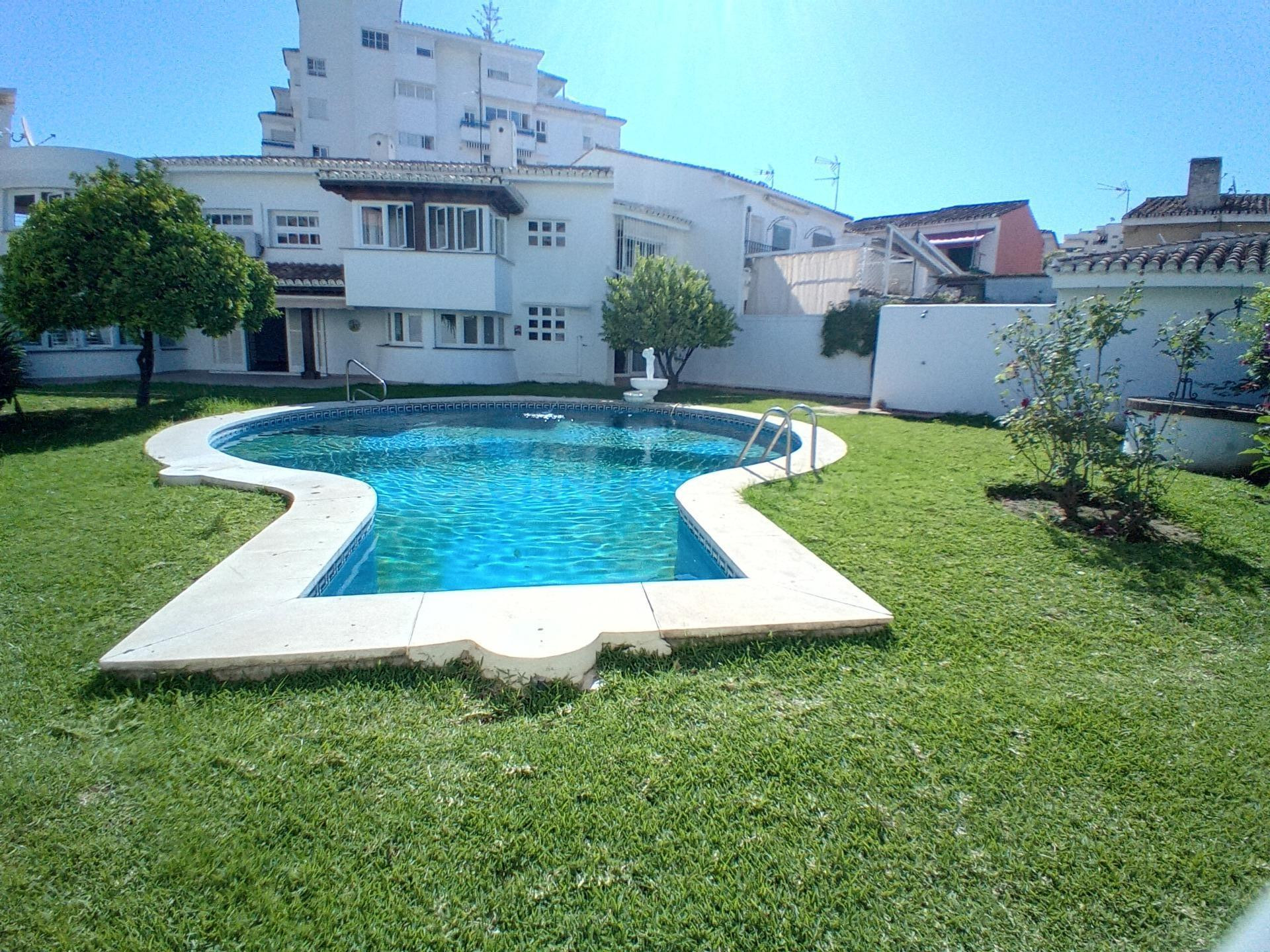 Exclusiva Villa en el Corazón de Fuengirola