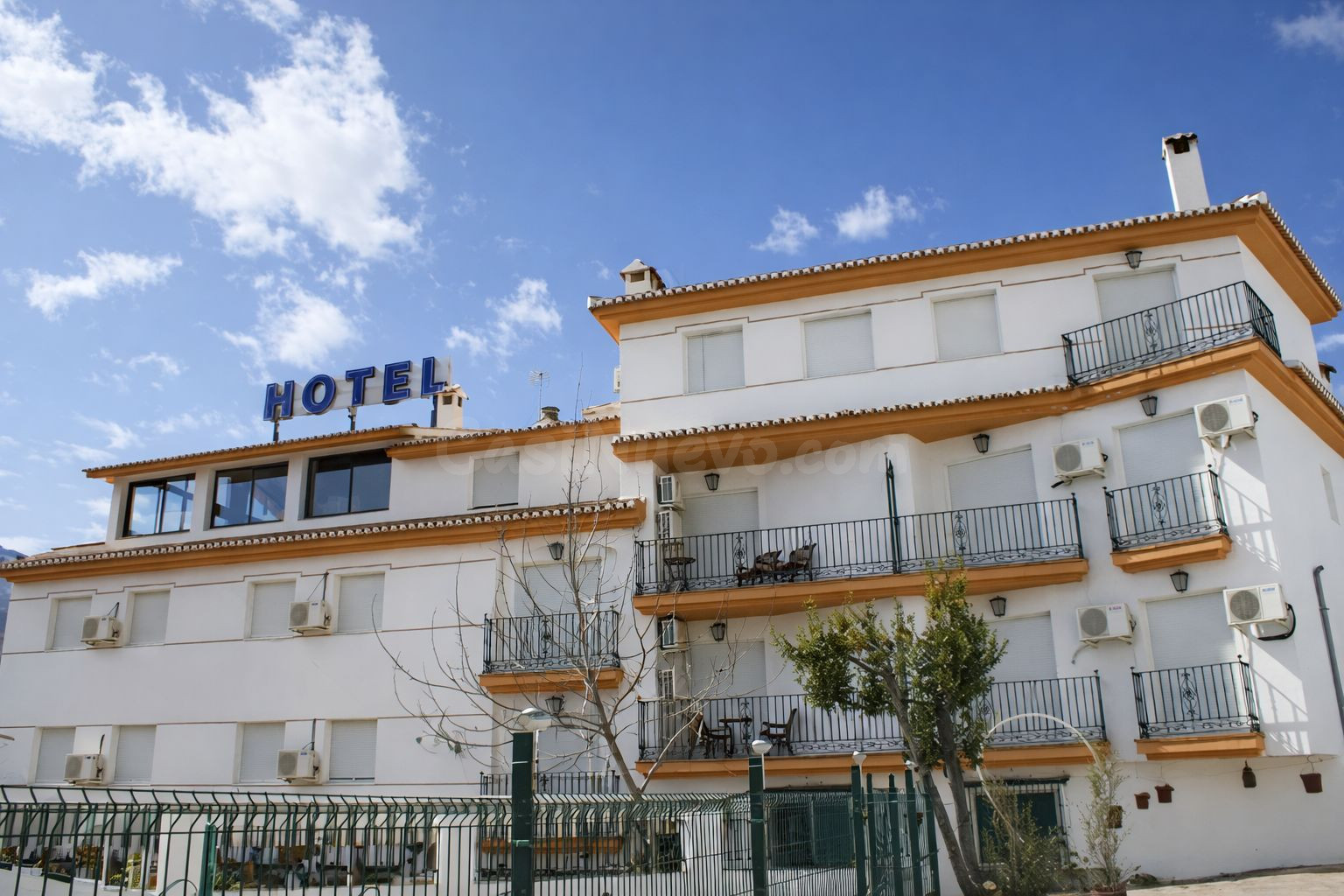 Hotel Juan Francisco en venta: una joya hotelera en Güejar S - foto 5