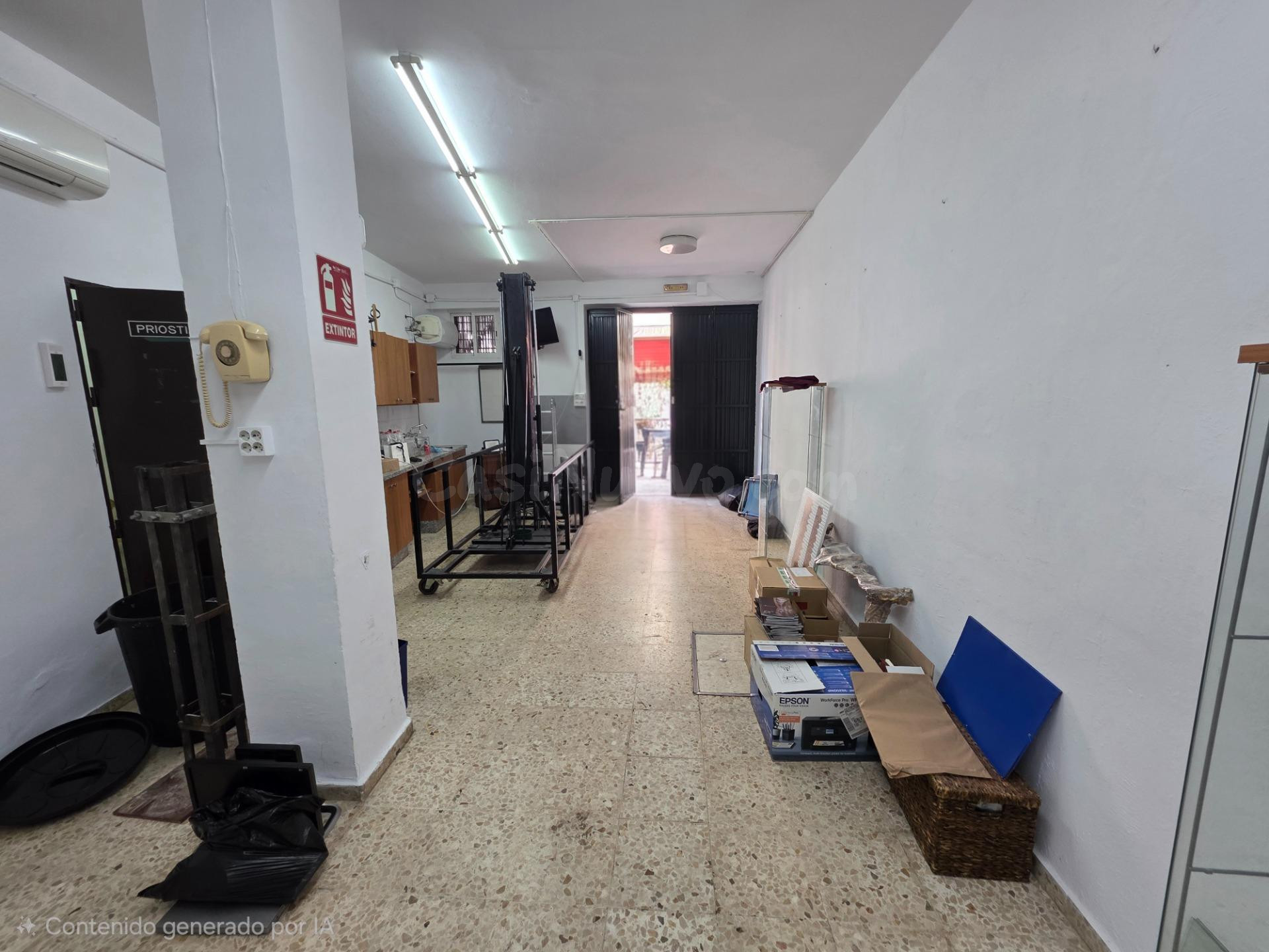 EXCLUSIVO LOCAL COMERCIAL CON AMPLIA FACHADA Y MÁXIMA VISIBI - foto 3