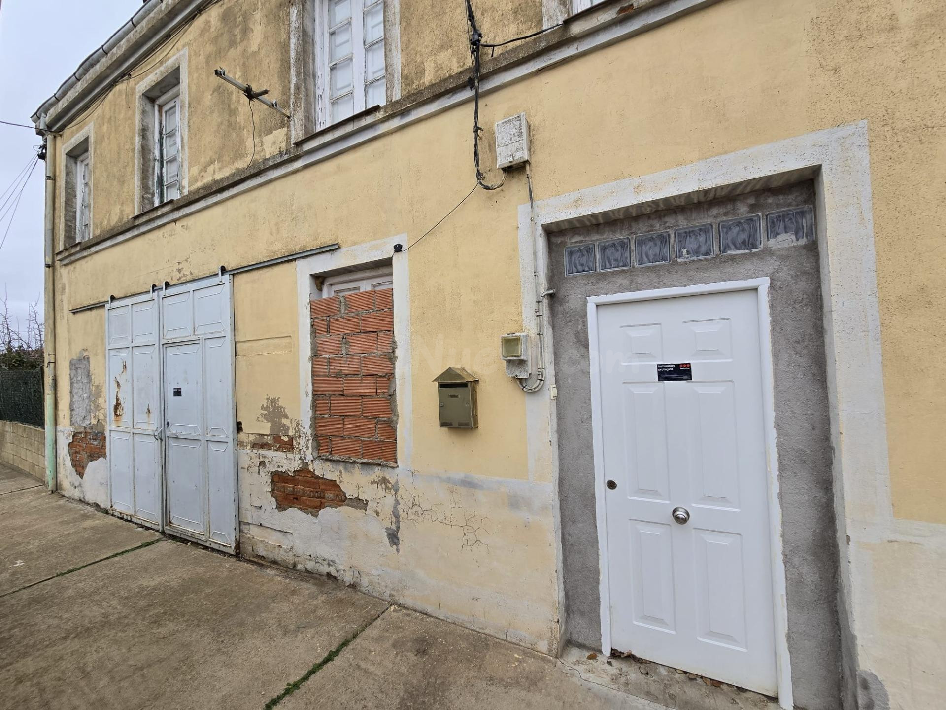 CASA PARA REFORMAR EN URDIALES DEL PARAMO