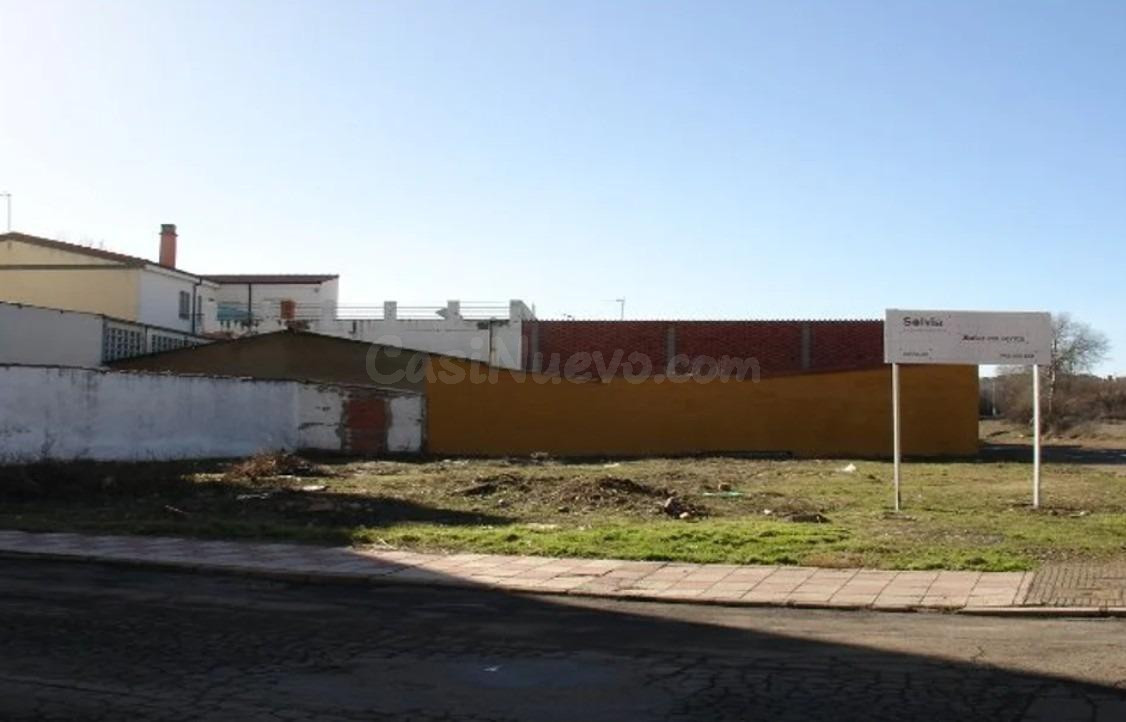 TERRENO URBANO EN LA VEGA-OTERUELO. LEÓN - foto 2