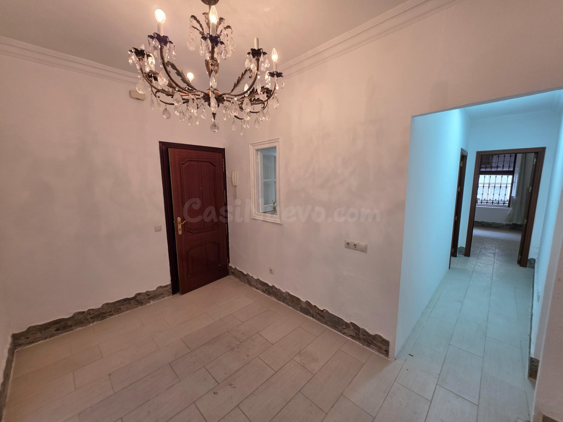 EXCLUSIVA VIVIENDA REFORMADA JUNTO A PLAZA DEL DUQUE - foto 3