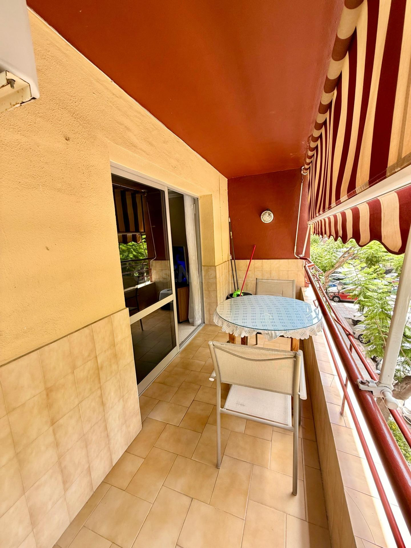 Amplio apartamento de 135 m2 con terraza y garaje en Fuengir - foto 2