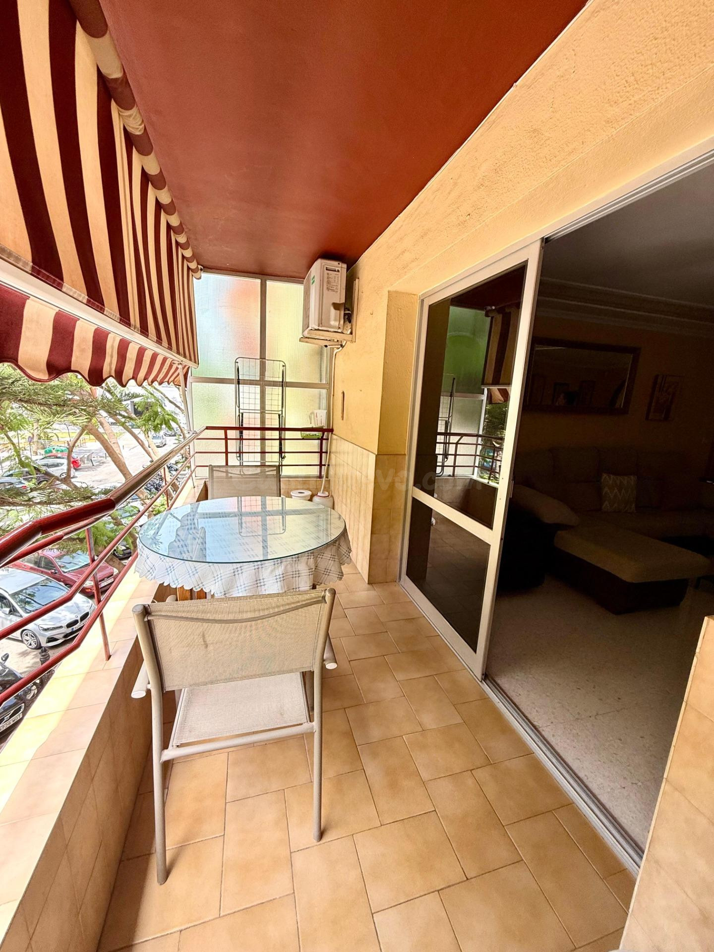 Amplio apartamento de 135 m2 con terraza y garaje en Fuengir - foto 3