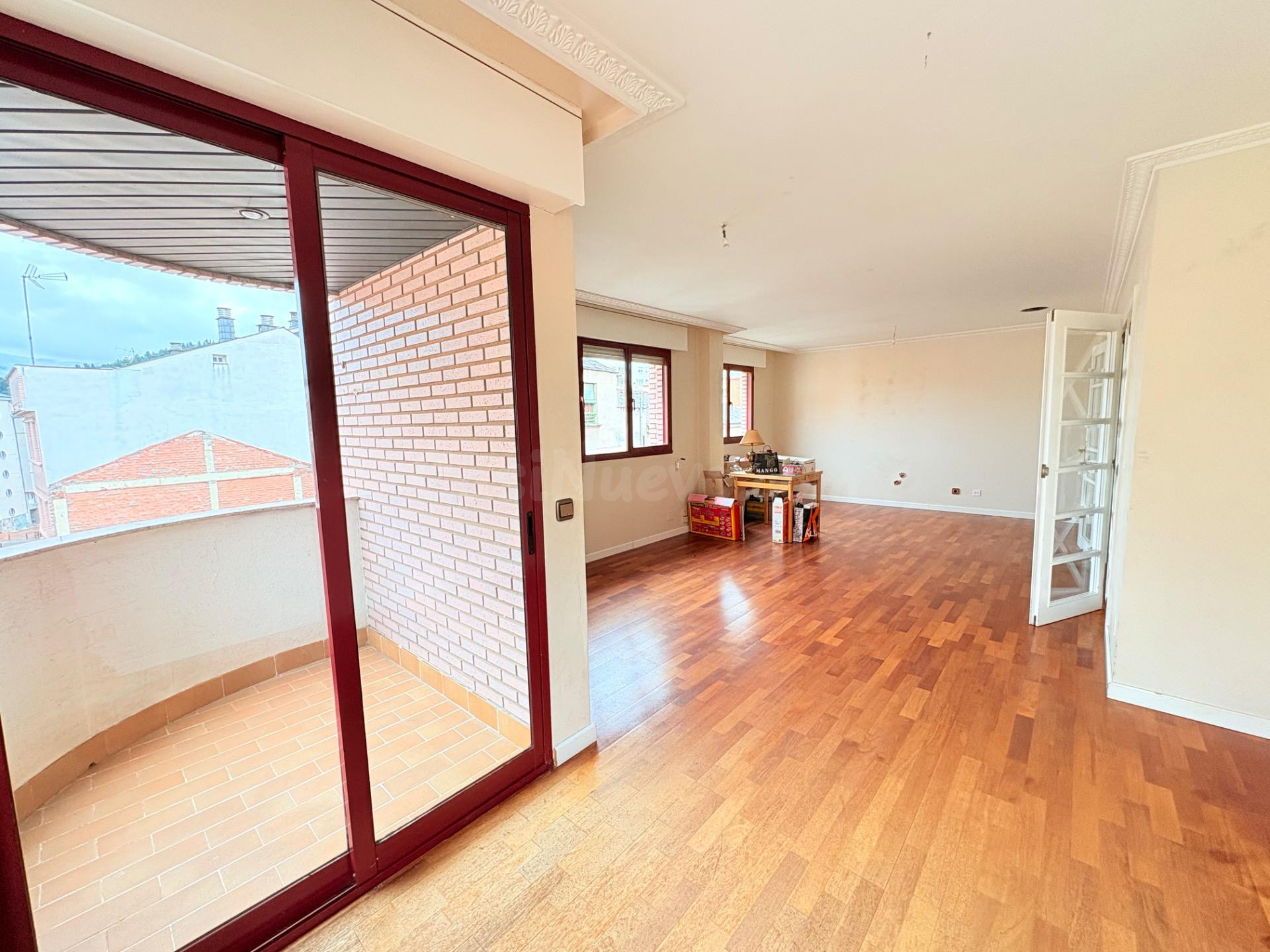 GRAN DUPLEX EN PLENO CENTRO - foto 5