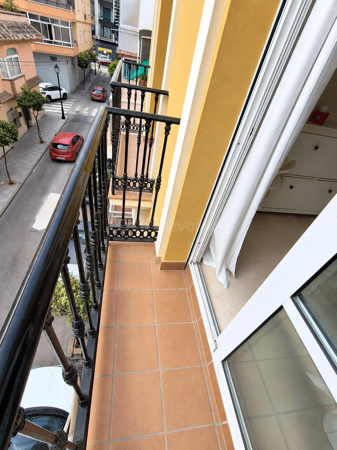 ¡Descubre tu nuevo hogar en Fuengirola! - foto 4