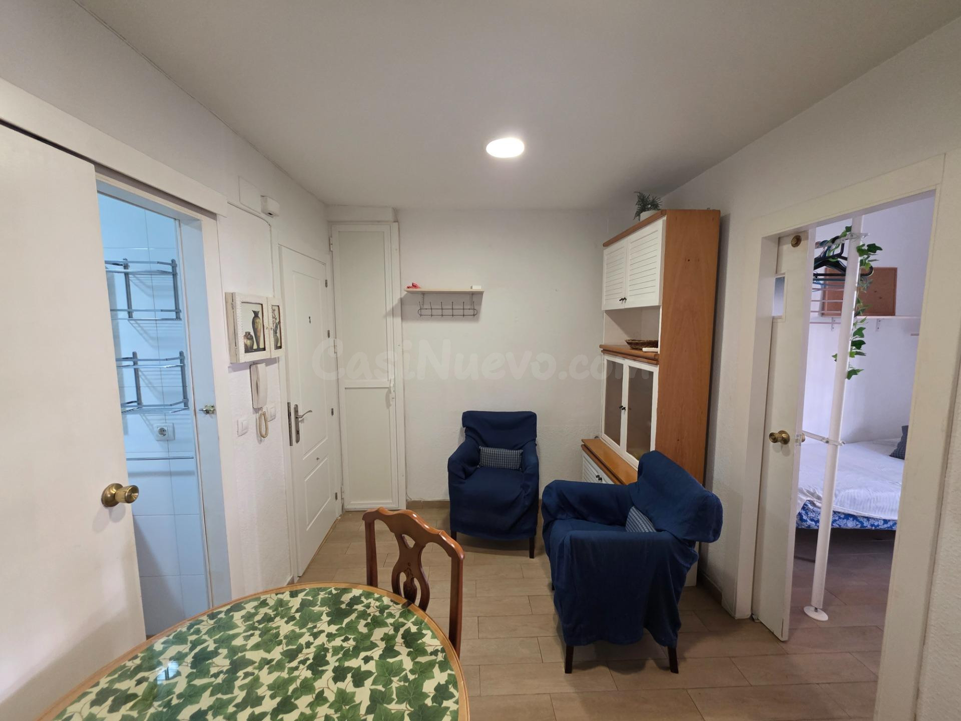 PISO DE 2 DORMITORIOS CON BALCONES A LA CALLE EN EL BARRIO D - foto 4