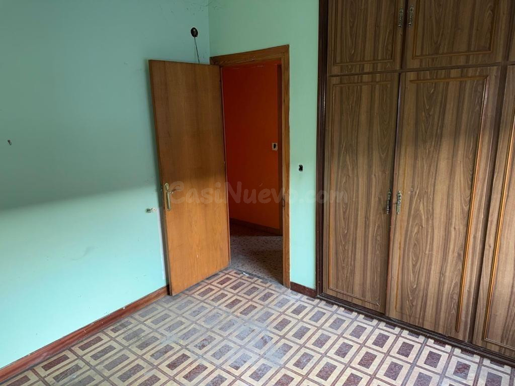 CASA PARA REFORMAR EN BUSTILLO DEL PARAMO - foto 4