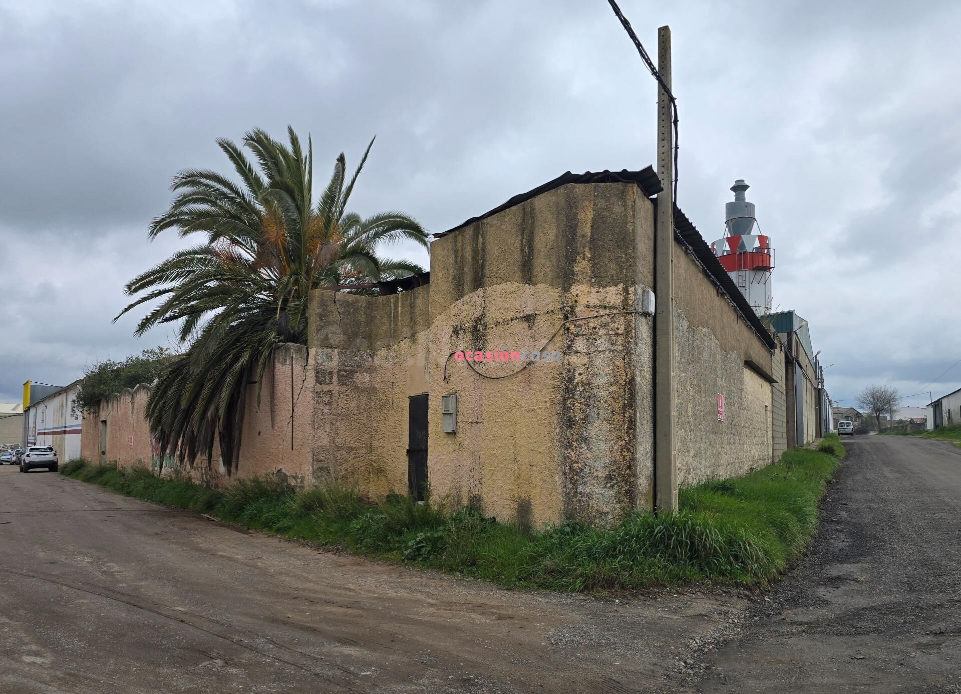 SOLAR EN VENTA EN POLIGONO SAN GREGORIO