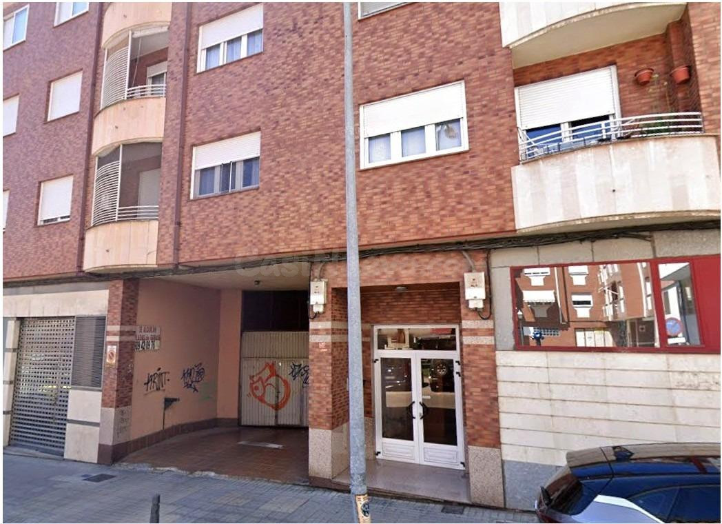 INMUEBLE EN RENTABILIDAD EN EL CENTRO DE PONFERRADA - foto 2