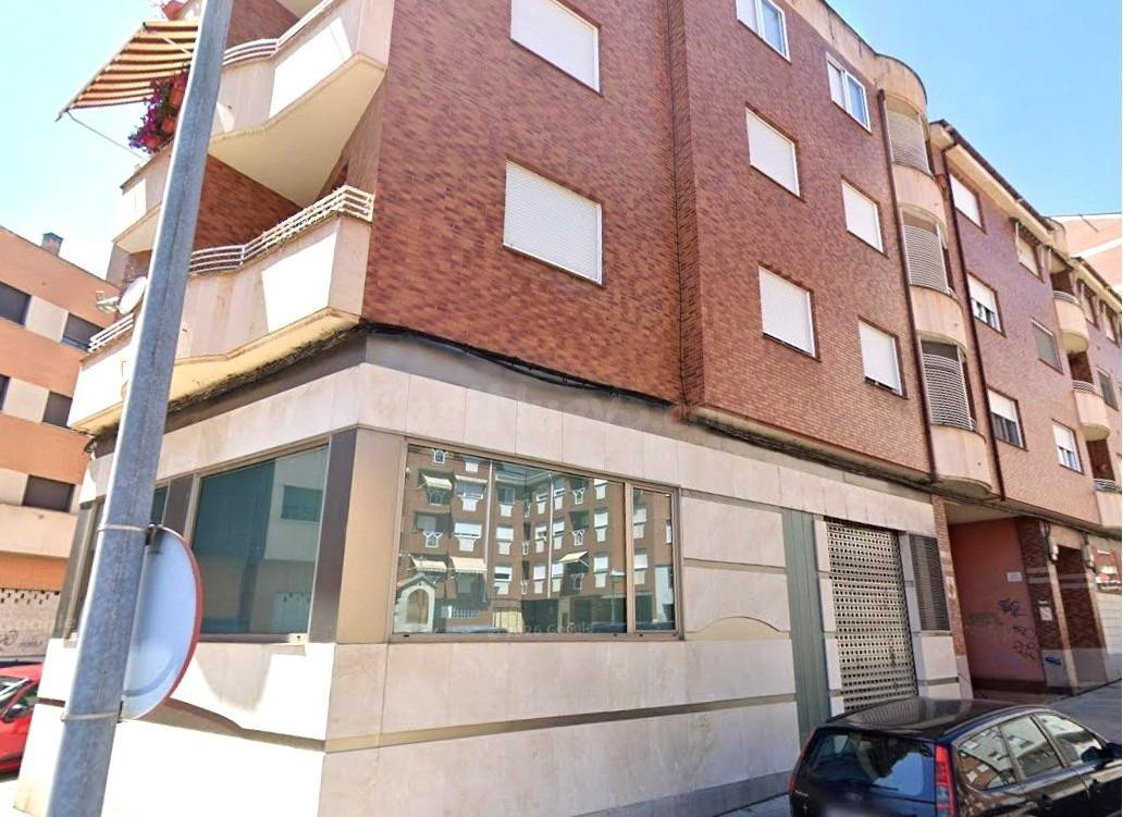 INMUEBLE EN RENTABILIDAD EN EL CENTRO DE PONFERRADA - foto 3