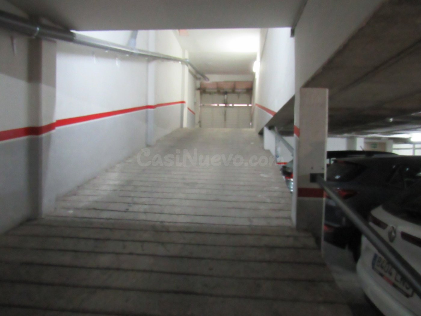SE VENDEN PLAZAS DE APARCAMIENTO EN TERRASSA, ZONA TORRENT D - foto 2