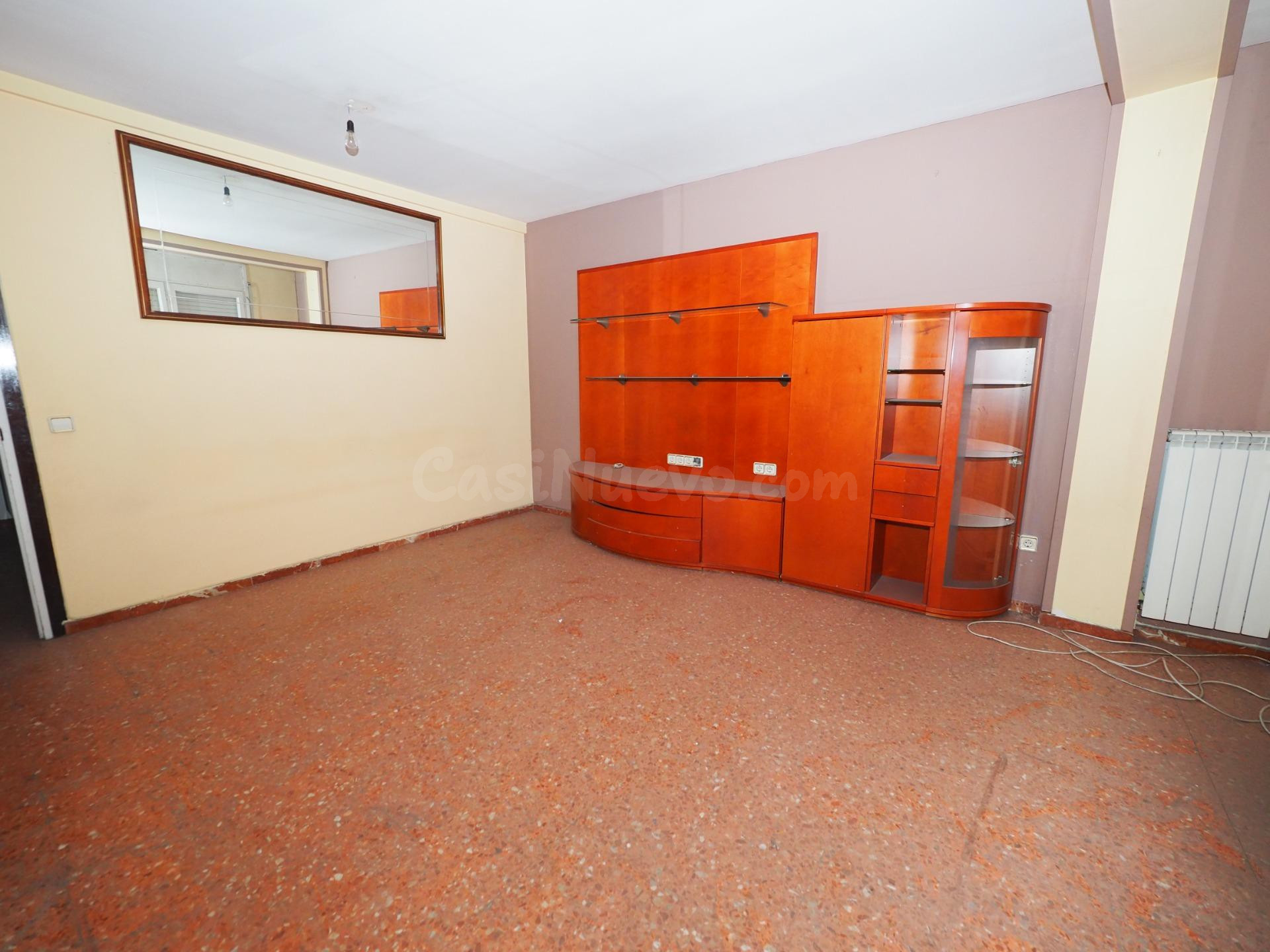 Inversión inmobiliaria en Manresa: piso 95m2 sin posesión - foto 3