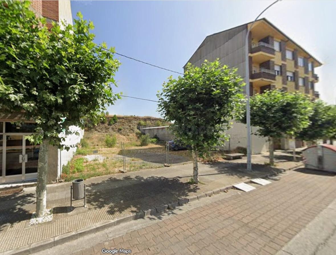 ¡Oportunidad Única en Ponferrada! Solar Ideal para Construir tu Hogar ✨ - foto 3