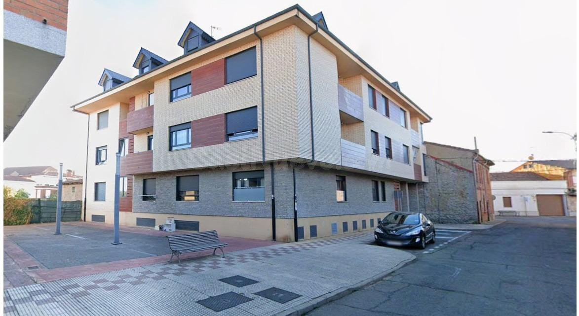 INMUEBLE  EN RENTABILIDAD EN VILLAOBISPO DE LAS REGUERAS