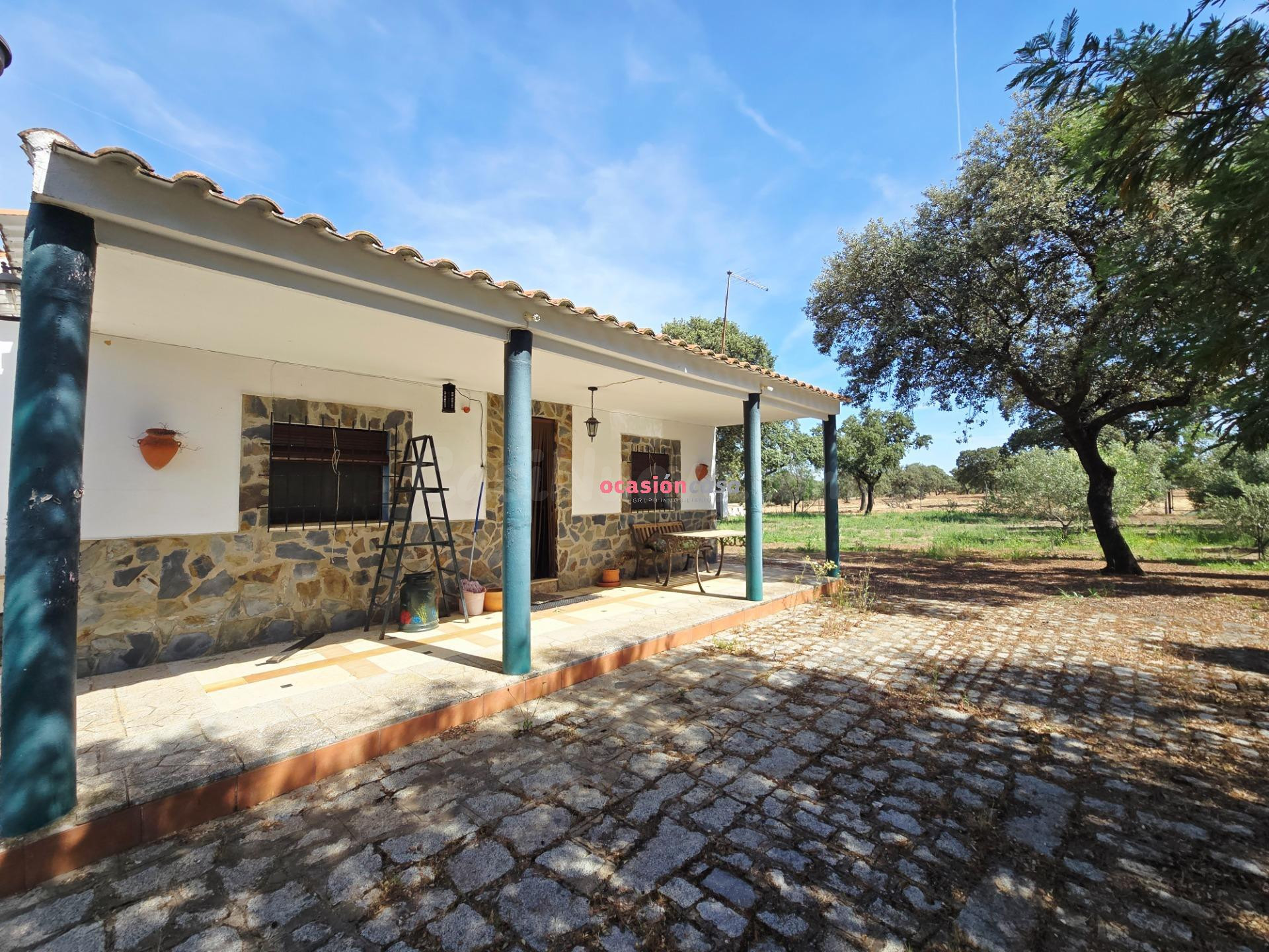 CHALET CON PISCINA EN EL VALLE DE LOS PEDROCHES