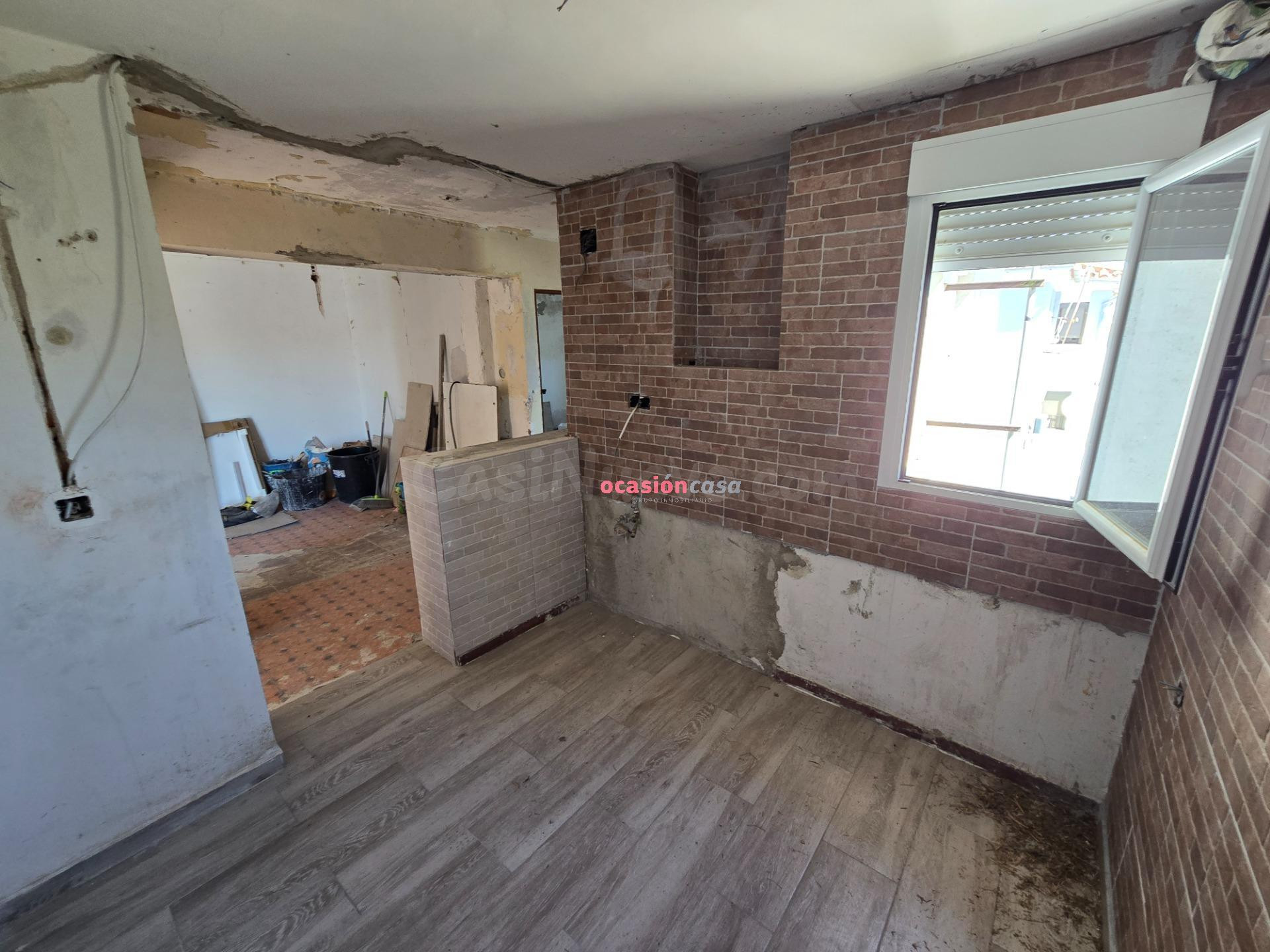 PISO ECONOMICO EN VENTA