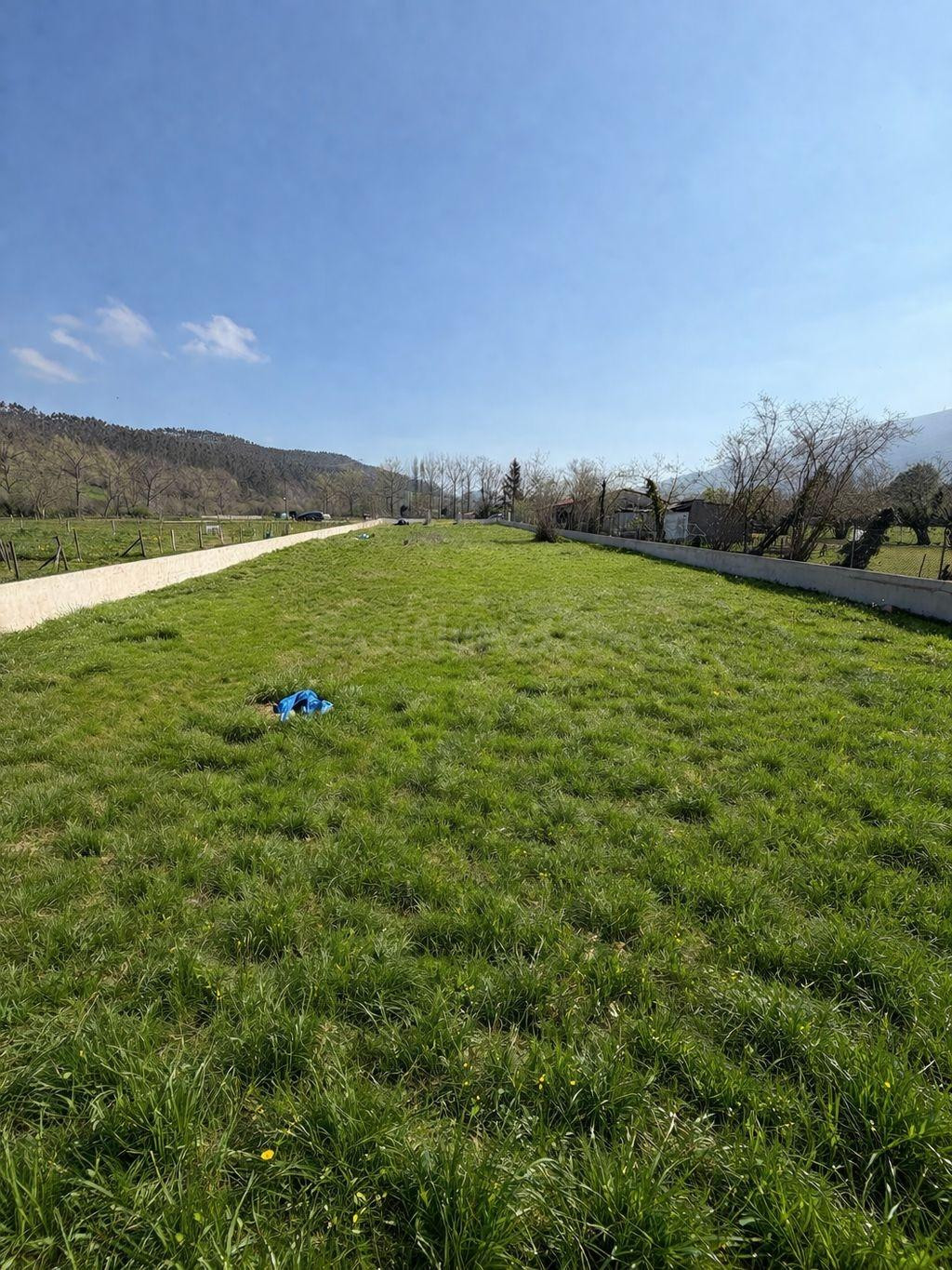 Se vende magnífica finca rústica en Riaño de Ibio (Mazcuerras, Cantabria)