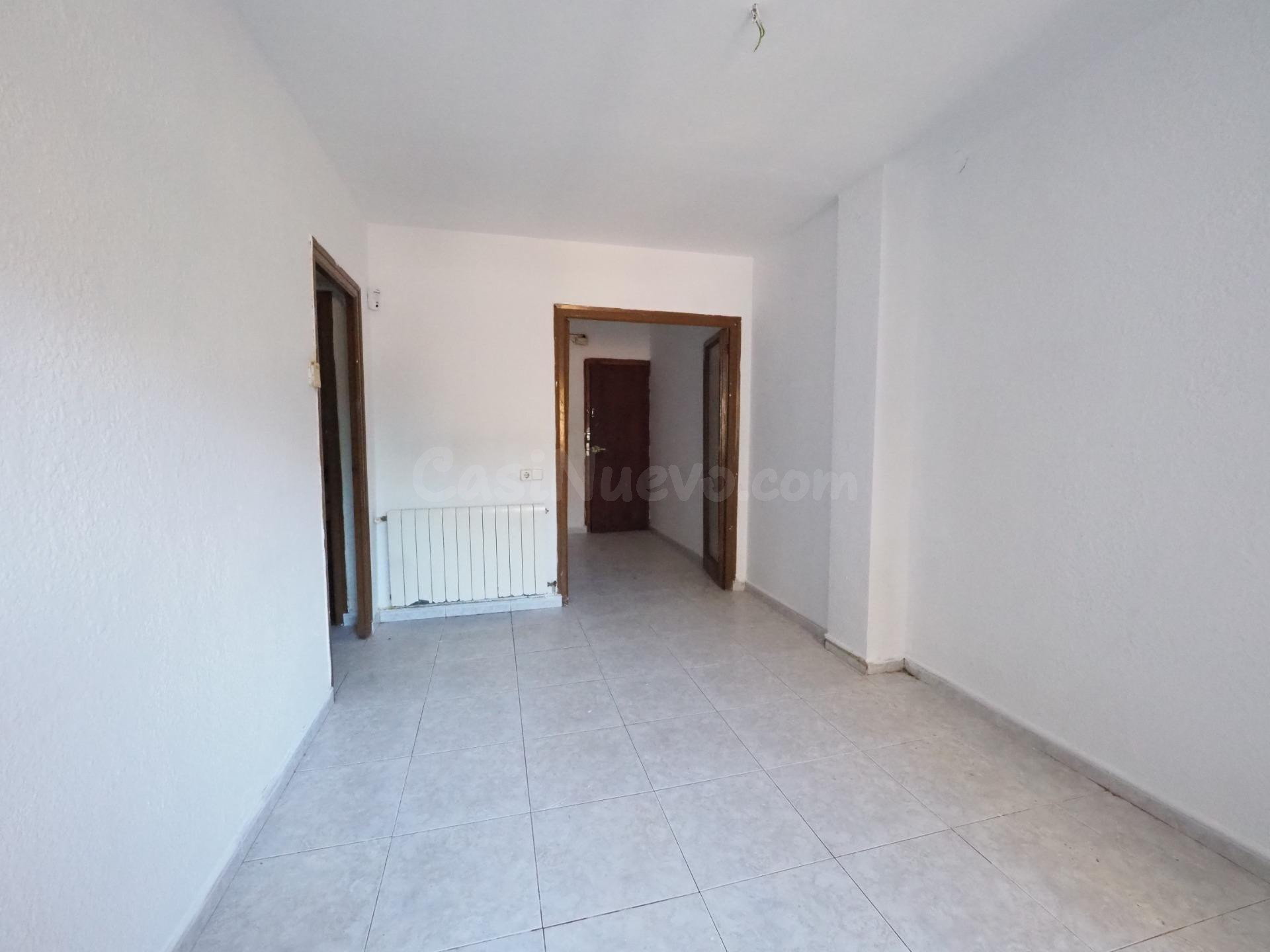 SE VENDE PISO EN SANT ADRIA DE BESOS - foto 2