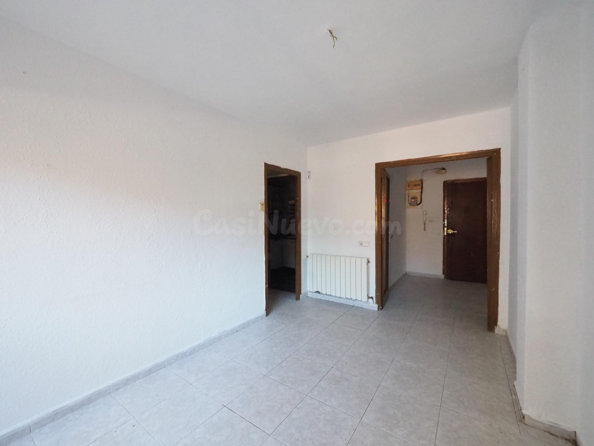 SE VENDE PISO EN SANT ADRIA DE BESOS - foto 3