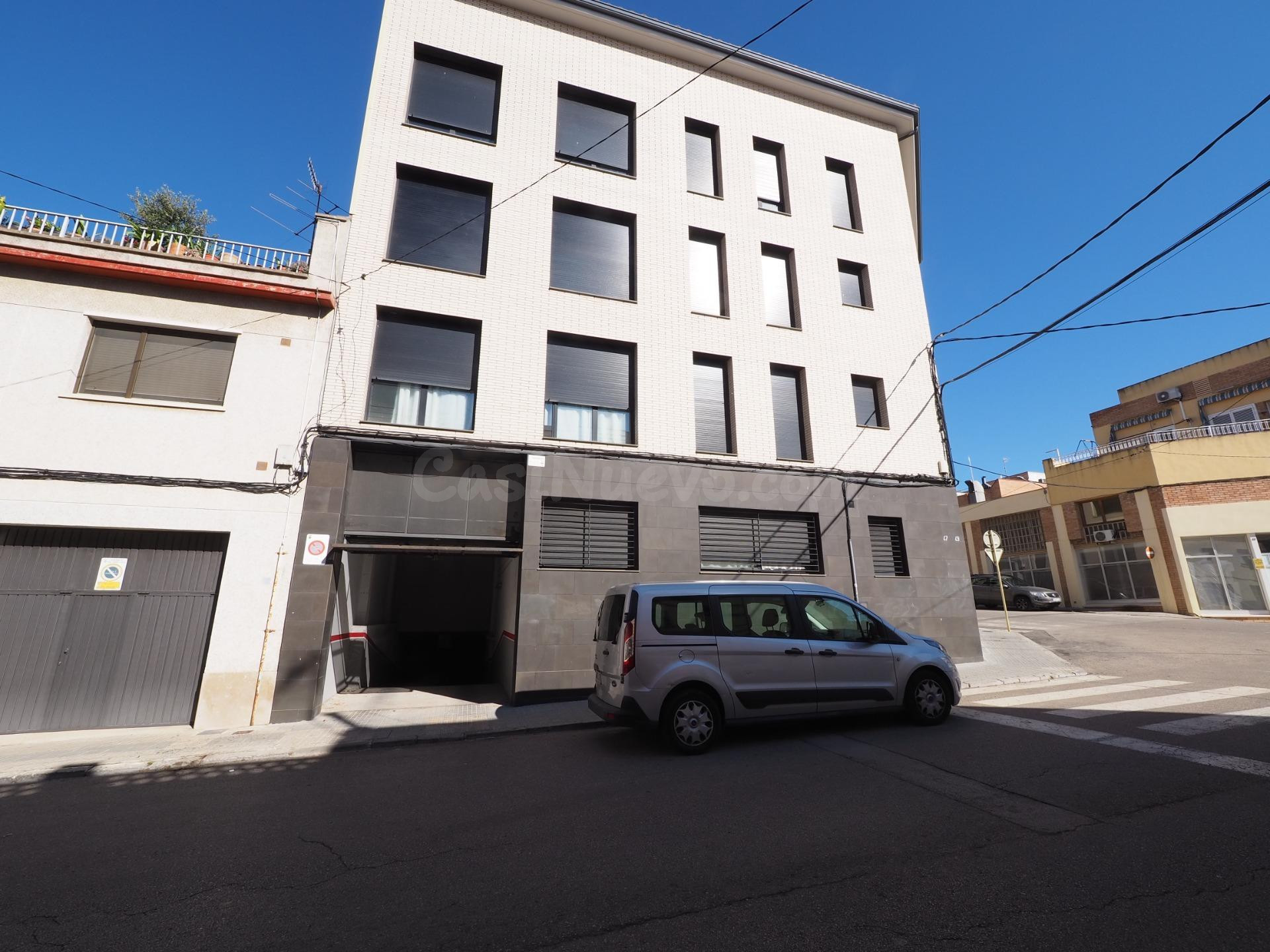 SE VENDE PLAZA DE APARCAMIENTO SANT SADURNI D'ANOIA