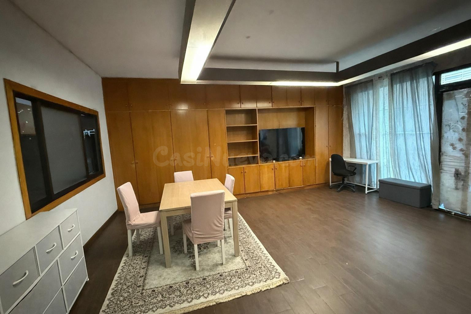 Local en Hospitalet de Llobregat para inversión sin hipoteca - foto 3