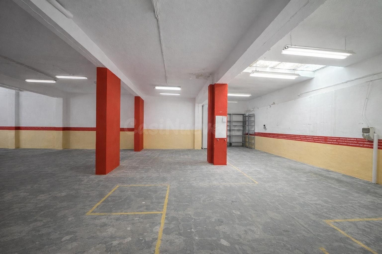 SE VENDE LOCAL COMERCIAL EN MATARÓ - foto 3