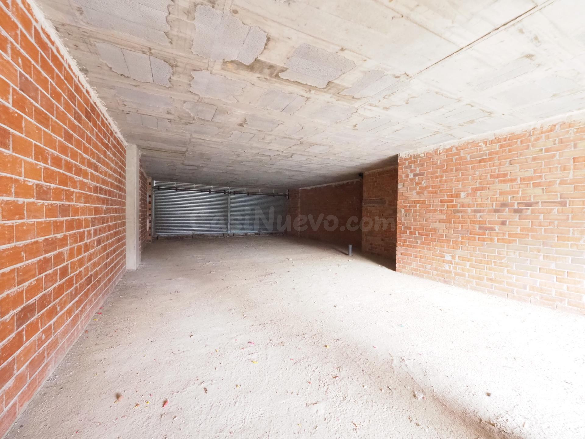 SE VENDE LOCAL COMERCIAL EN TERRASSA, ZONA ESPORTIVA - foto 5